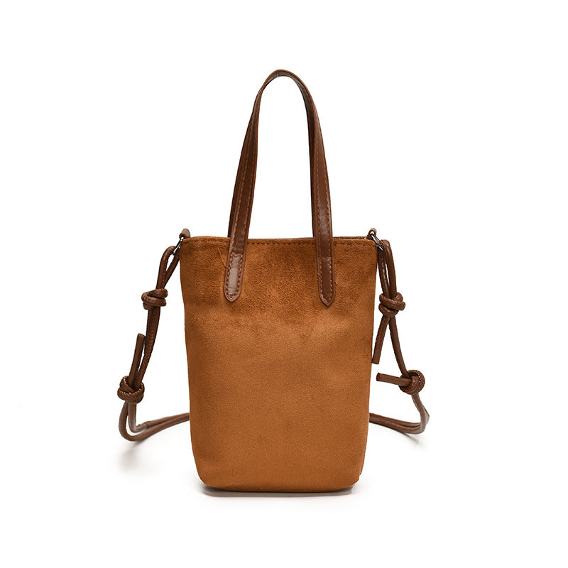Brown handbag with leather handles 